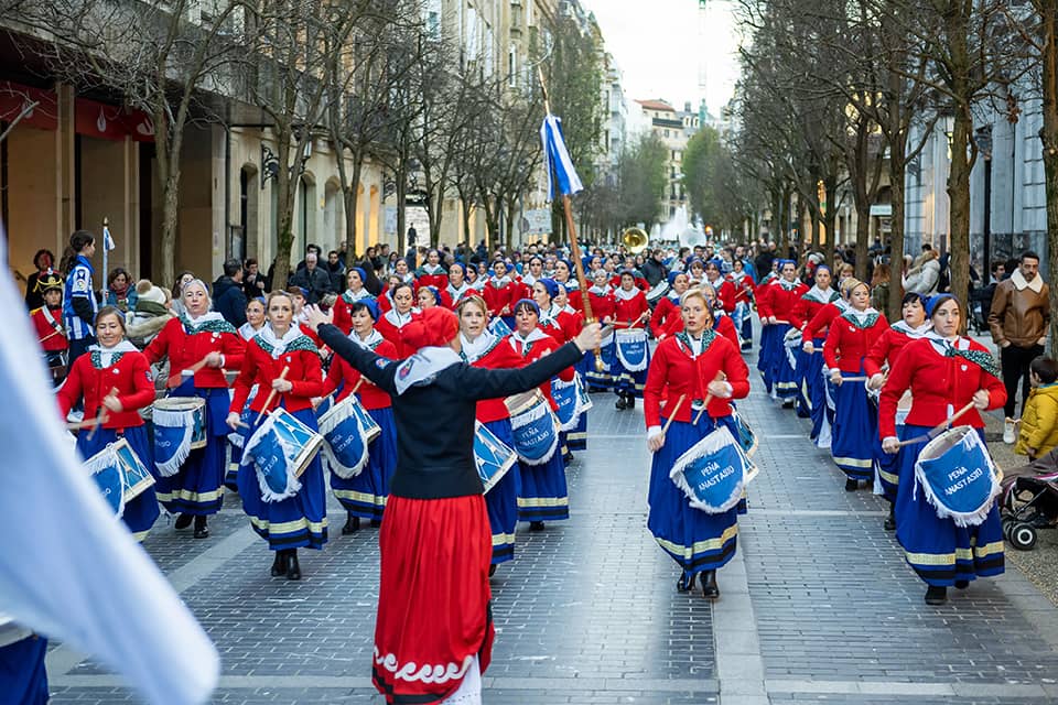 Trajes Tambores - Tamborrada Femenina Peña Anastasio